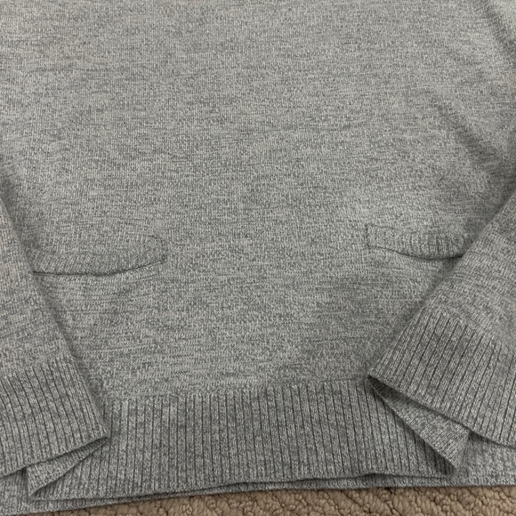Talbots size Medium Gray LS Sweater Exc - Picture 6 of 9